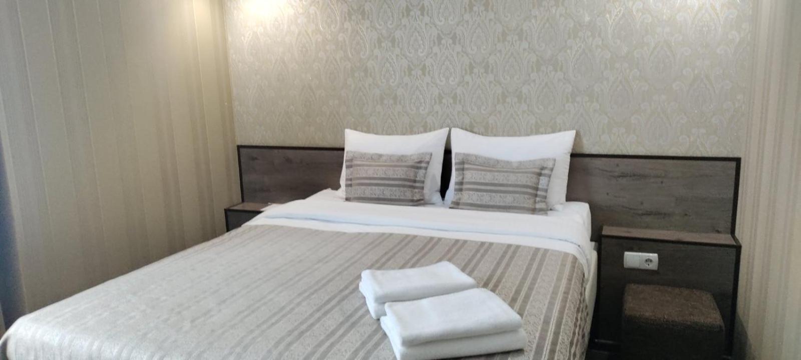 Шляпа Hotel Dnipro Exterior photo